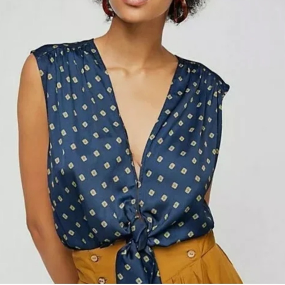Free People Starry Dreams Printed Tie Front Blouse Top Satin Size Small High-Low